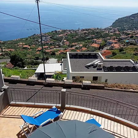 The Artist House Hotel Arco da Calheta  Room photo